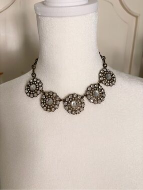 Crystal Medallion Statement Necklace - White Crystal Antique Gold.